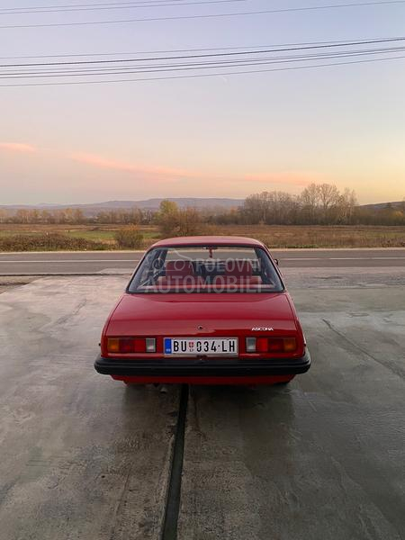 Opel Ascona 2.0 S