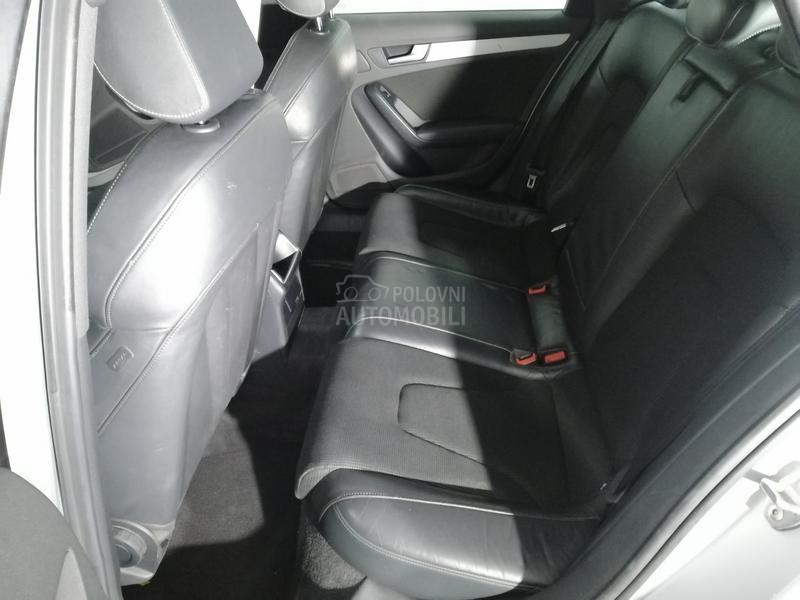 Audi A4 2.0 TDI / S LINE /