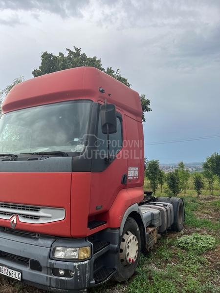 Renault Premium