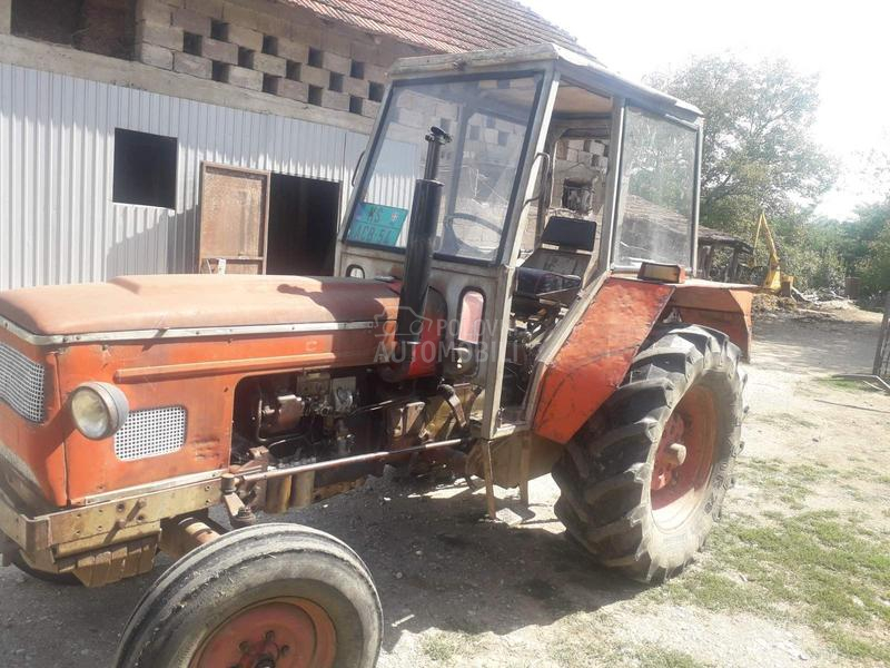 Zetor 5711