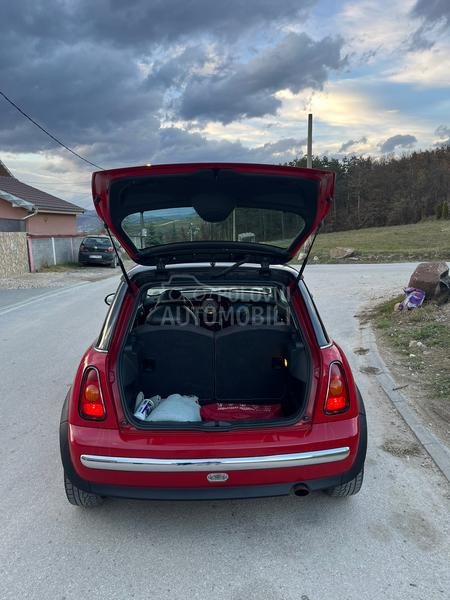 MINI Cooper 