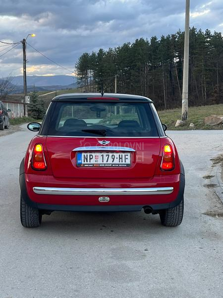 MINI Cooper 