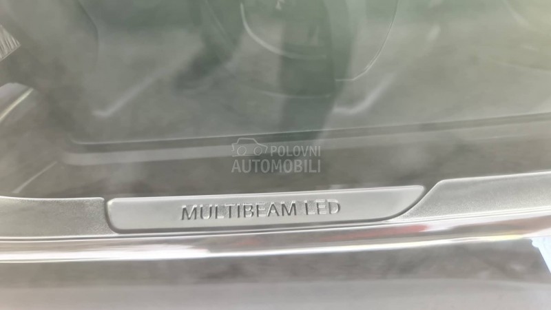 Mercedes Benz GLA 200 2.0d LED/4 MATIC