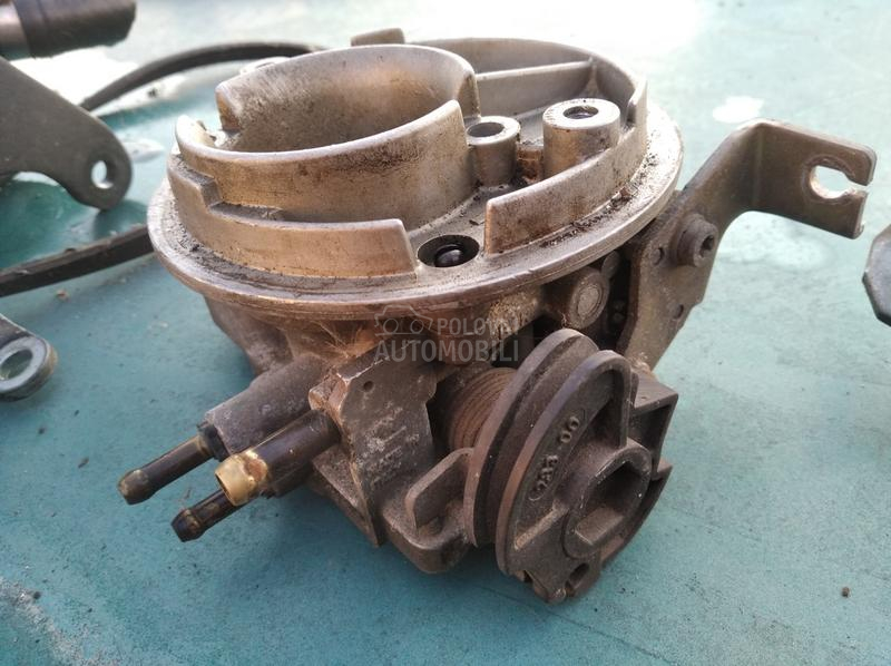 1.2 klapna gasa karburator