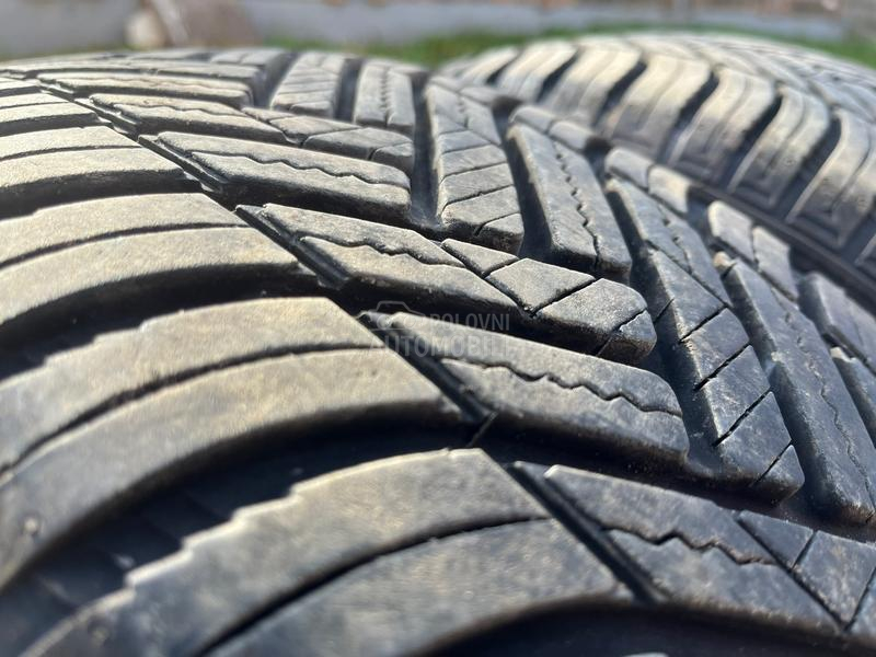 Hankook 205/55 R16 Zimska