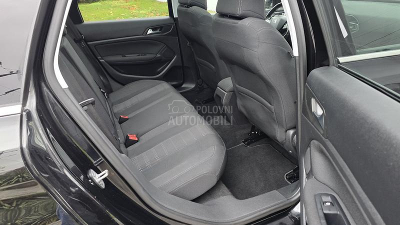 Peugeot 308 1.6 eHDI PANOR