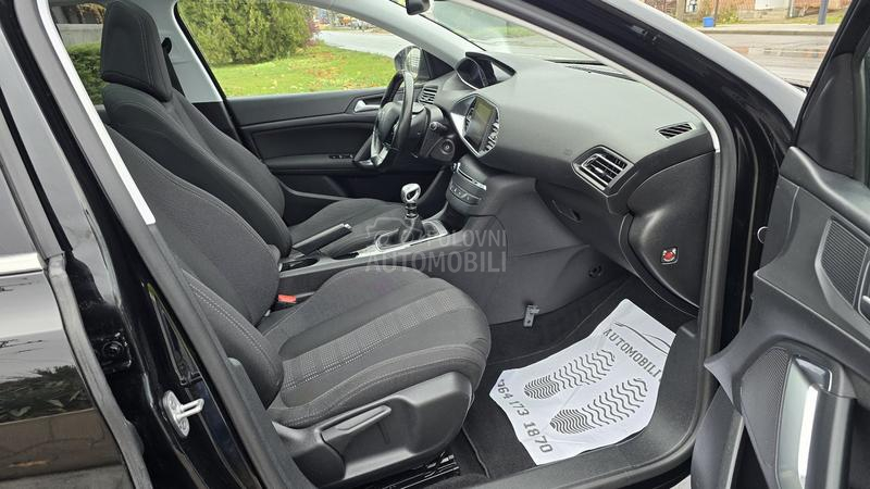 Peugeot 308 1.6 eHDI PANOR