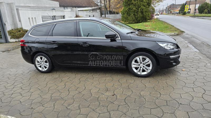 Peugeot 308 1.6 eHDI PANOR