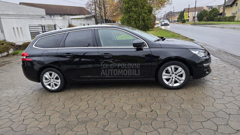 Peugeot 308 1.6 eHDI PANOR