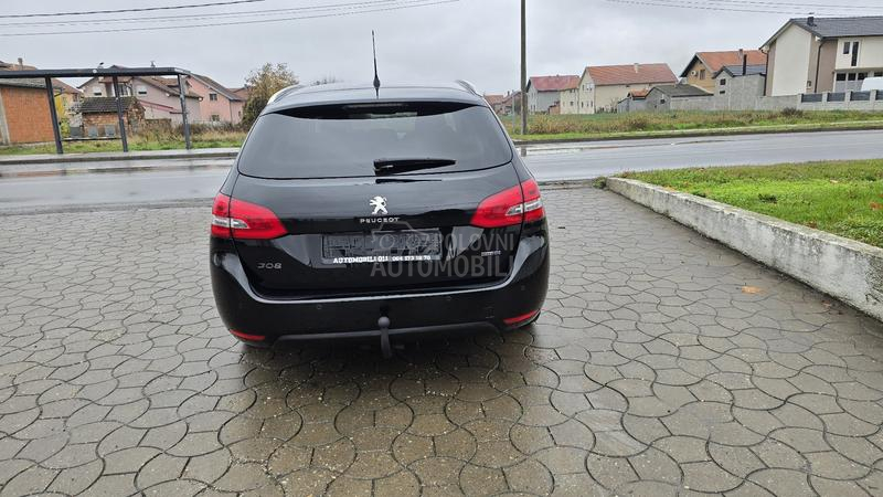 Peugeot 308 1.6 eHDI PANOR