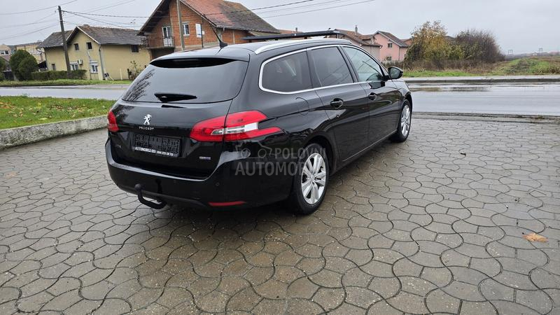 Peugeot 308 1.6 eHDI PANOR