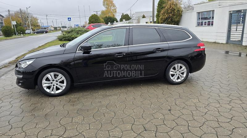 Peugeot 308 1.6 eHDI PANOR