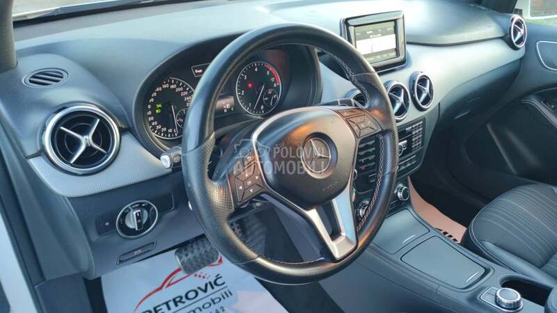 Mercedes Benz B 200 /Autom/Led/Nav/Kam/