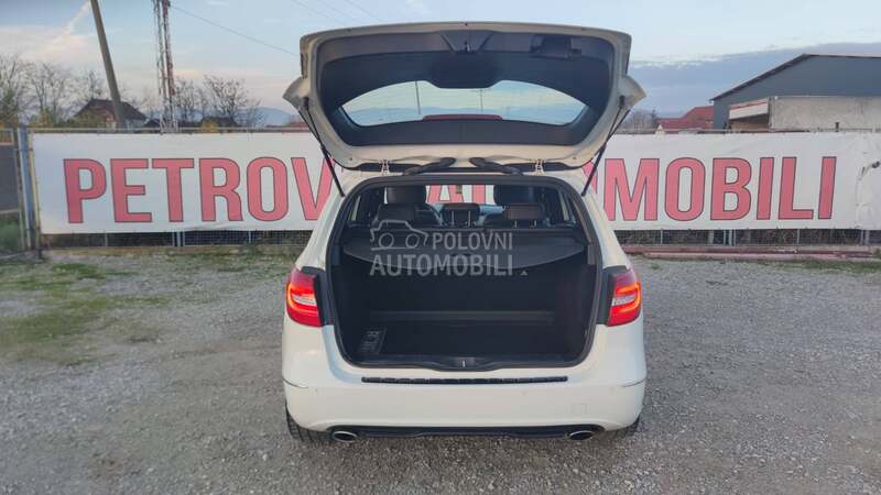 Mercedes Benz B 200 /Autom/Led/Nav/Kam/