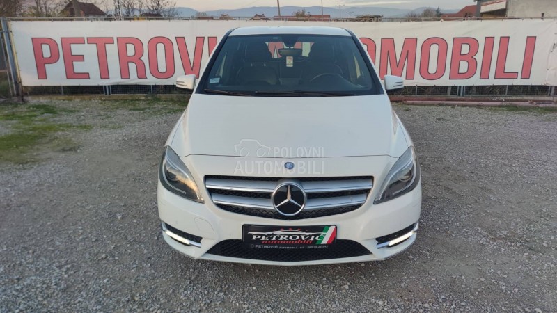 Mercedes Benz B 200 /Autom/Led/Nav/Kam/