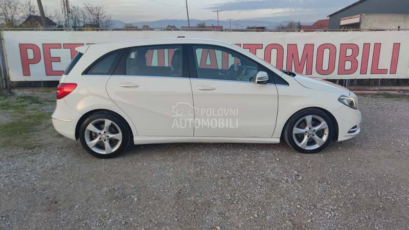 Mercedes Benz B 200 /Autom/Led/Nav/Kam/