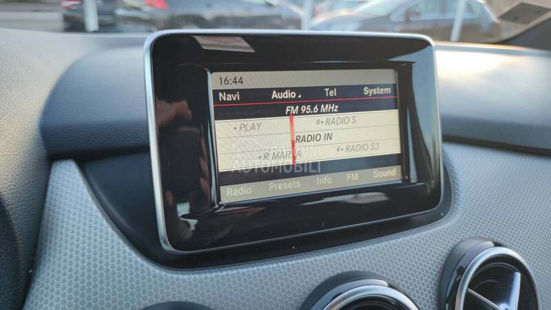 Mercedes Benz B 200 /Autom/Led/Nav/Kam/