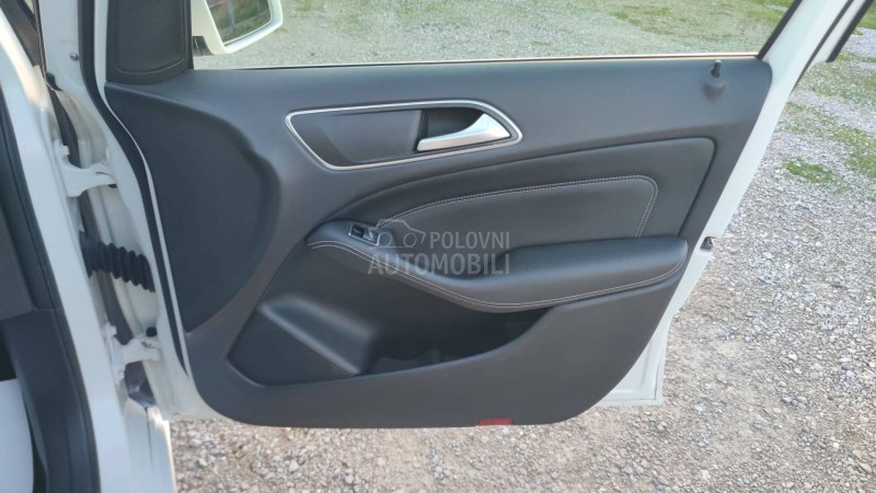 Mercedes Benz B 200 /Autom/Led/Nav/Kam/