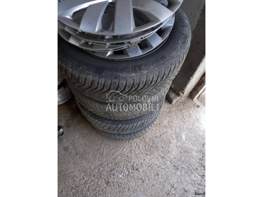 Continental 185/60 R15 Zimska