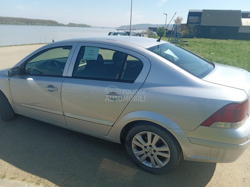 Opel Astra H 1.7dti