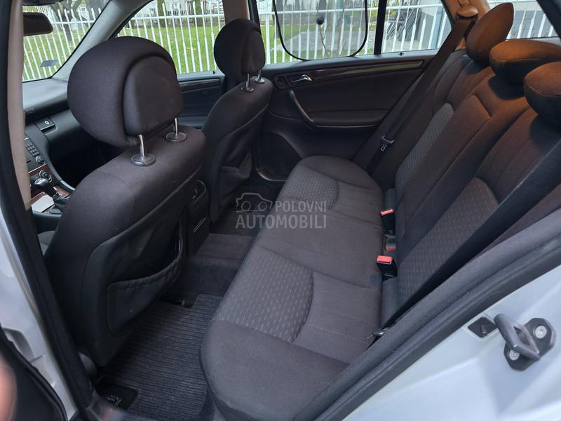 Mercedes Benz C 220 
