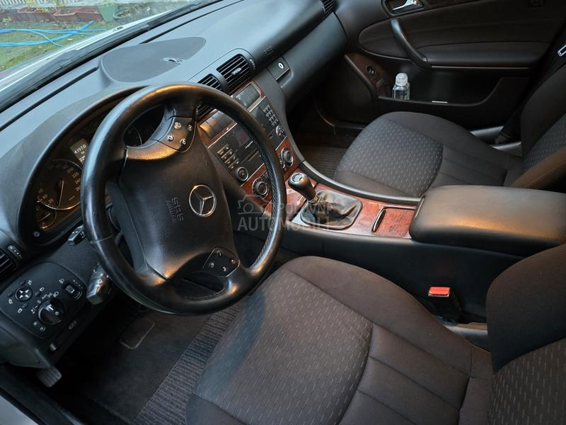 Mercedes Benz C 220 