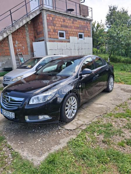 Opel Insignia 1.8