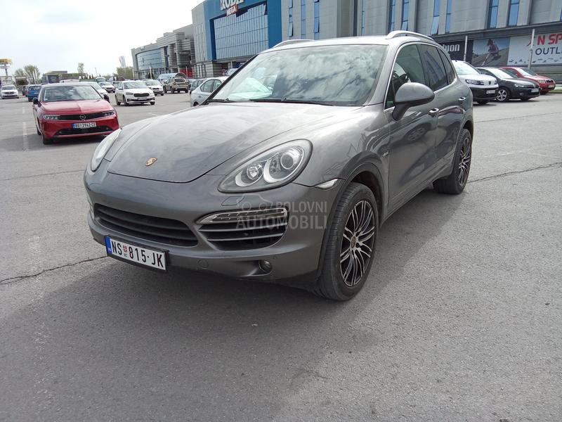 Porsche Cayenne 3.0