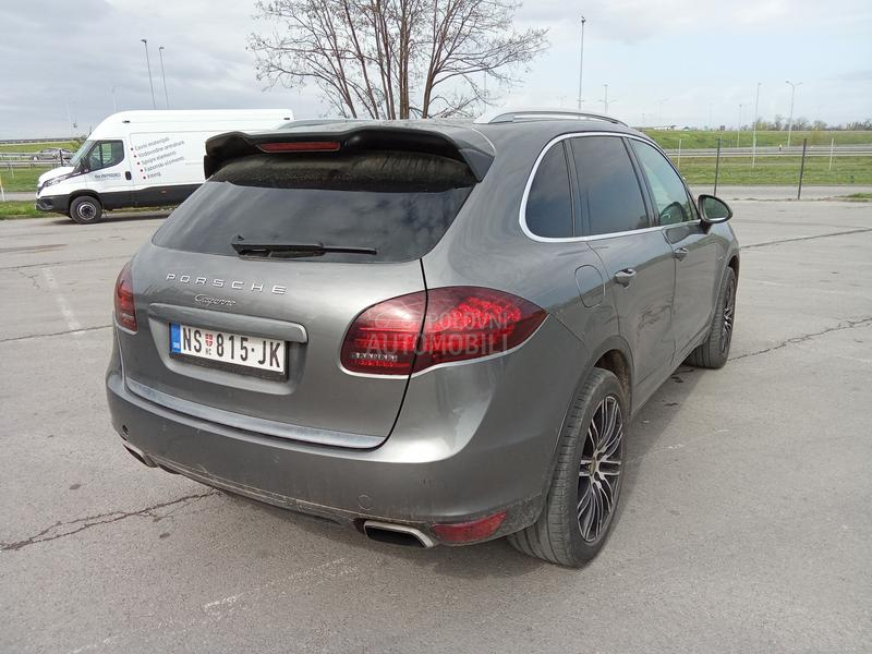 Porsche Cayenne 3.0