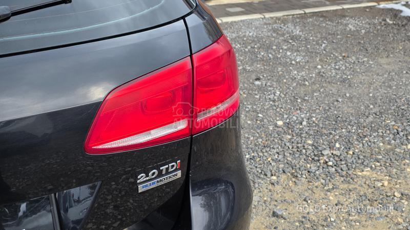 Volkswagen Passat B7 2.0 TDI DSG HIGHLINE