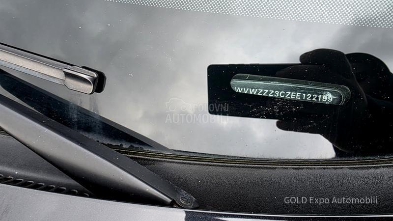 Volkswagen Passat B7 2.0 TDI DSG HIGHLINE