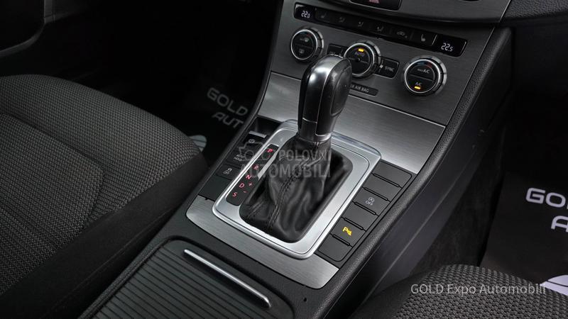 Volkswagen Passat B7 2.0 TDI DSG HIGHLINE