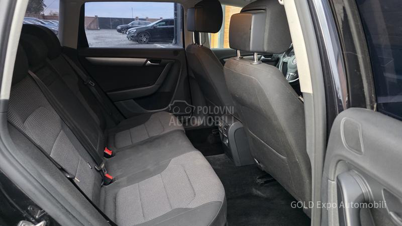 Volkswagen Passat B7 2.0 TDI DSG HIGHLINE
