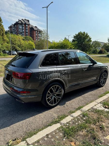 Audi Q7 3.0 TDI S Line