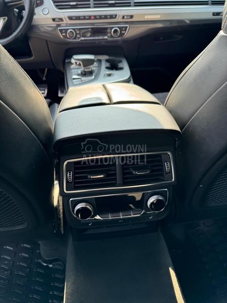 Audi Q7 3.0 TDI S Line