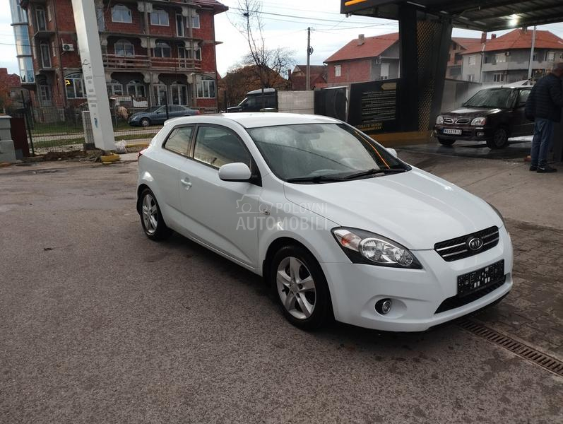 Kia pro_cee`d 