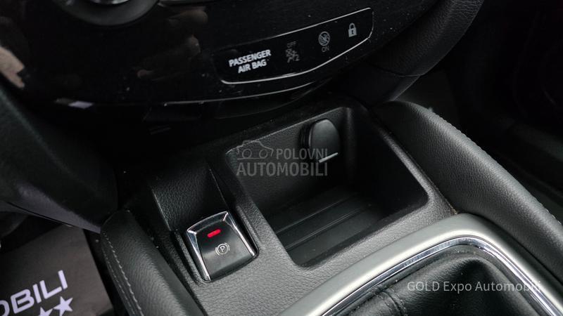 Nissan Qashqai 1.5 DCi 360 TACH