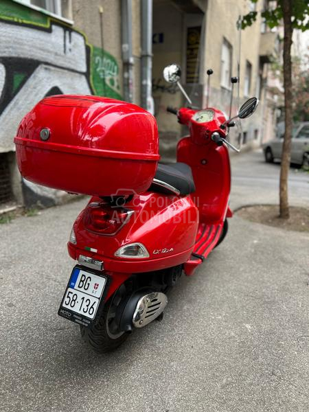 Vespa Lx 125 ie