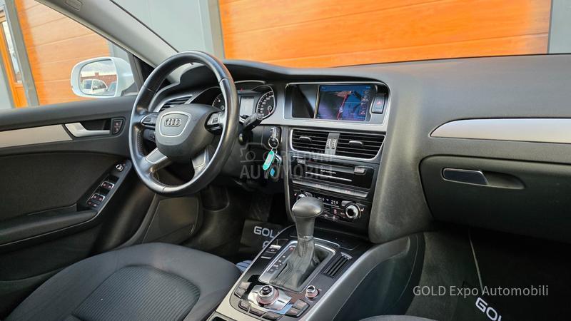 Audi A4 2.-0 S-TRON 3xS LINE