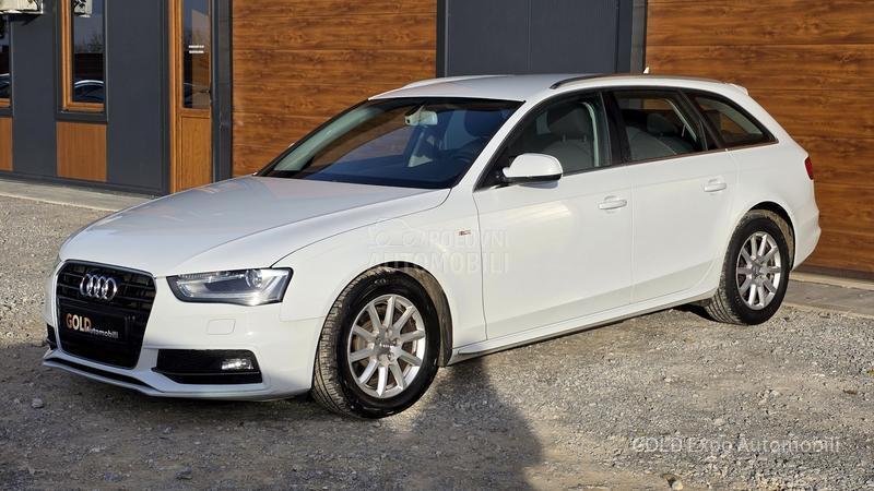 Audi A4 2.-0 S-TRON 3xS LINE