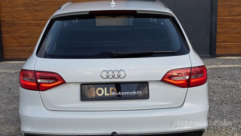 Audi A4 2.-0 S-TRON 3xS LINE
