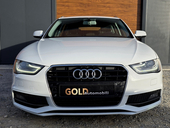 Audi A4 2.-0 S-TRON 3xS LINE