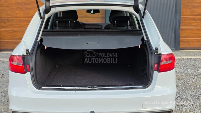 Audi A4 2.-0 S-TRON 3xS LINE
