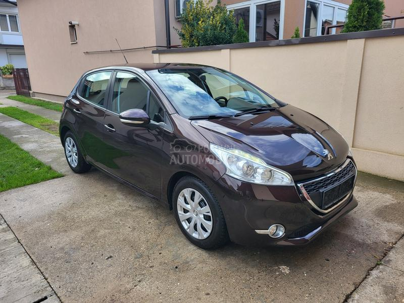 Peugeot 208 1.4hdi