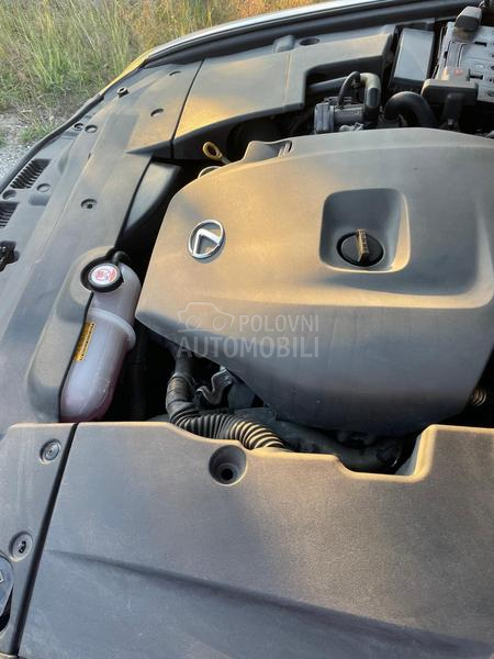 Lexus IS 220 