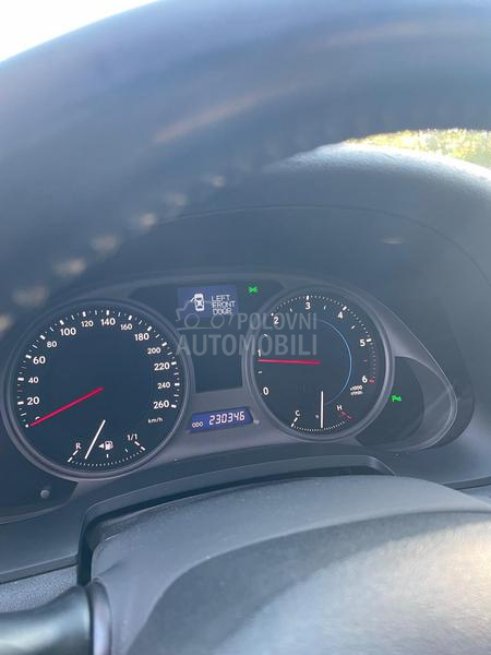 Lexus IS 220 