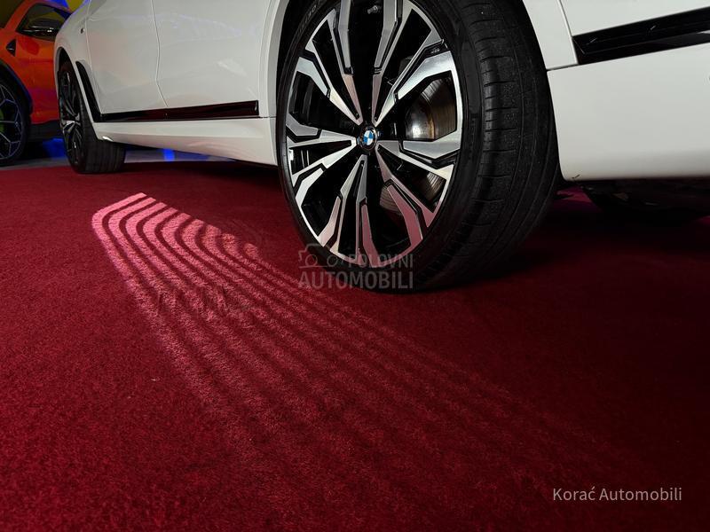 BMW X7 3xTV/ SKY/360/ICON