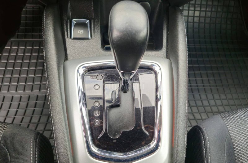 Nissan Qashqai 1.2 AUTOMA T/CH