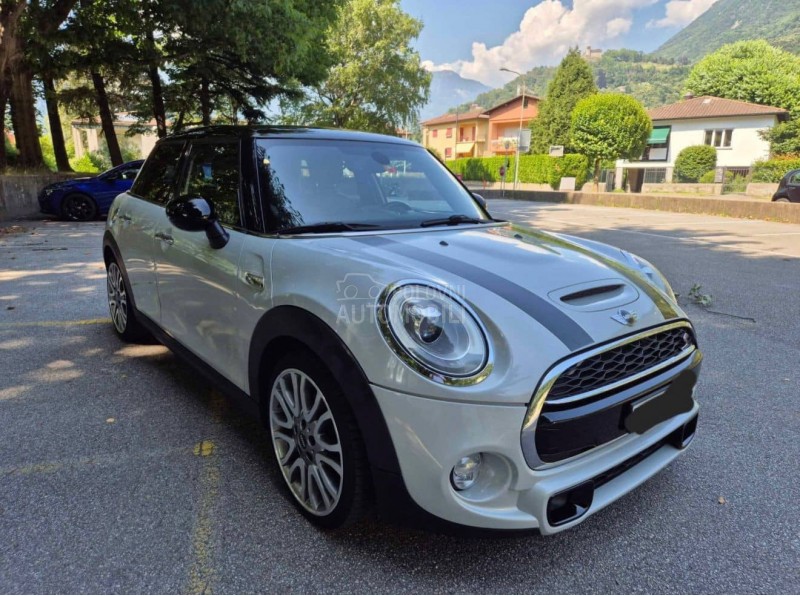 MINI Cooper S D/A u t o m a t/CH