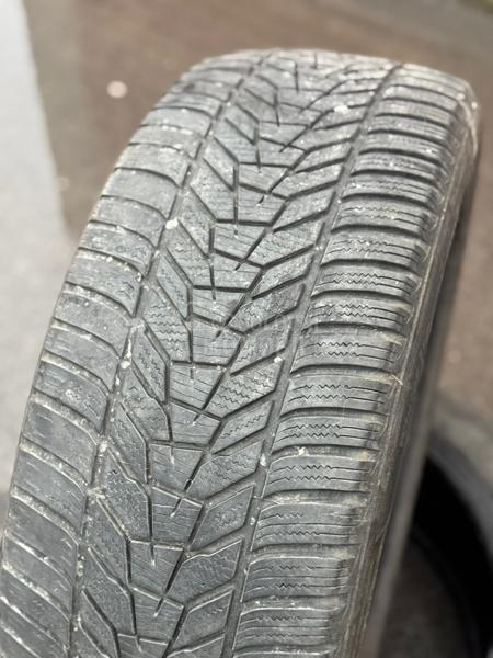 Hankook 255/45 R19 Zimska